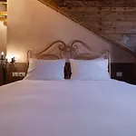 Tresor Art Boutique Hotel Korce