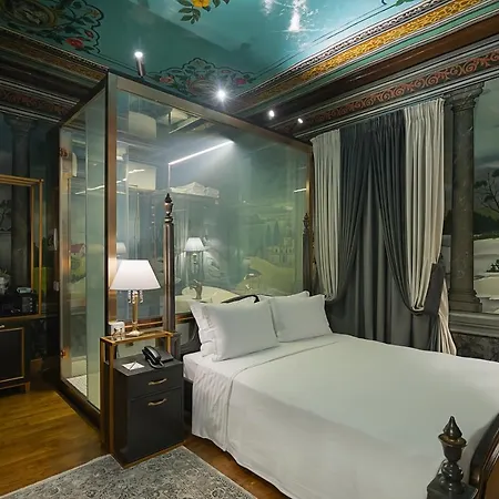 Tresor Art Boutique Hotel