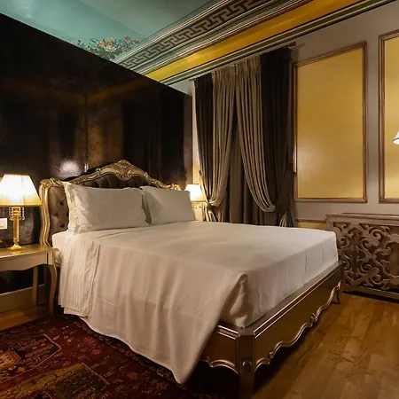 Hotel Tresor Art Boutique 4*