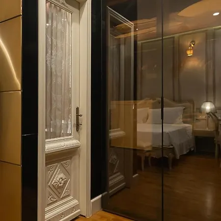 Hotel Tresor Art Boutique 4*