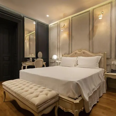 Tresor Art Boutique ホテル コルチャ