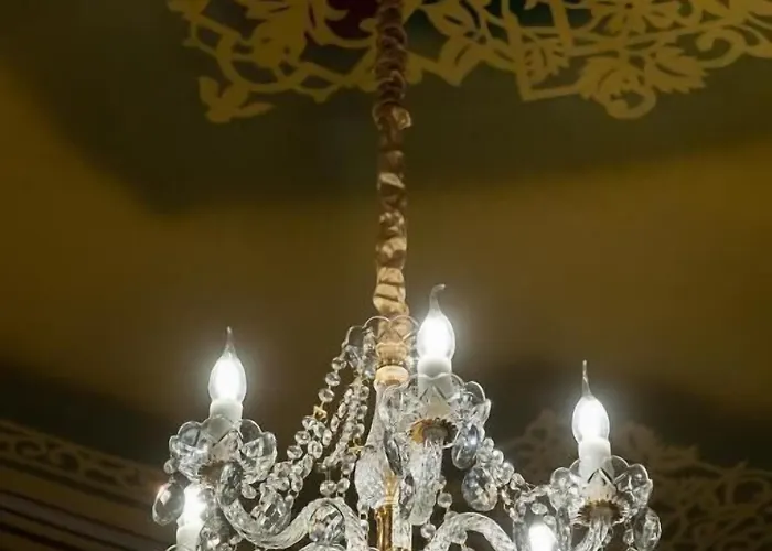 Tresor Art Boutique מלון