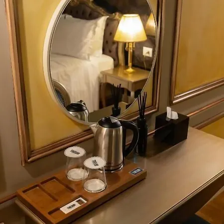 Hotel Trésor Art Boutique 4*